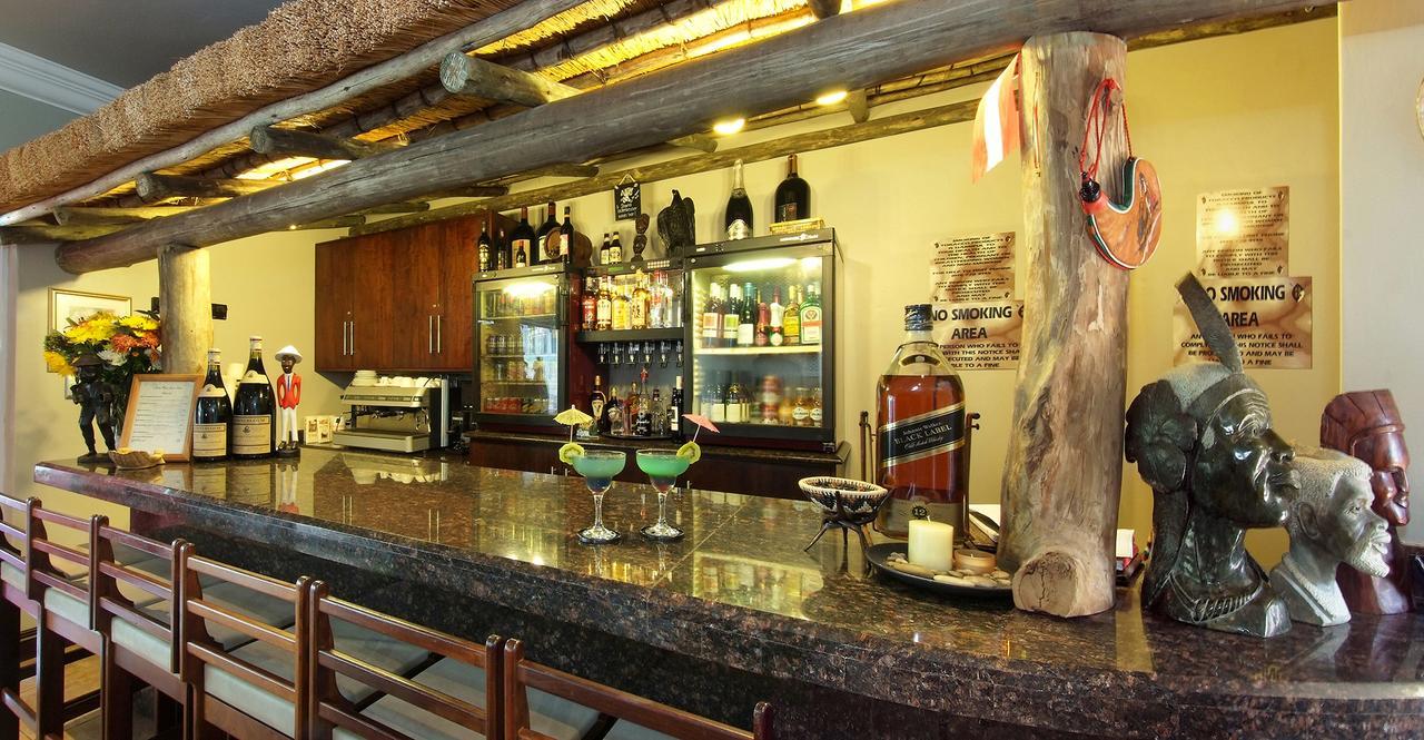 Ushaka Manor Guest House Дурбан Экстерьер фото